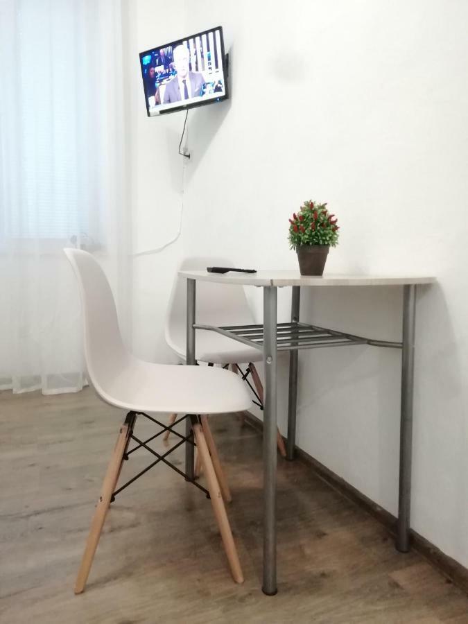 Apartment On Lychakivska 161 Lviv Ngoại thất bức ảnh